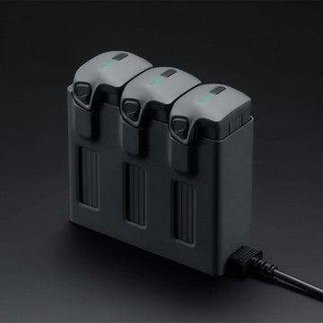 DJI MAVIC 4 PRO PARALLEL CHARGING HUB - DJI Store México DJI MAVIC 4 PRO PARALLEL CHARGING HUB - DJI Store México