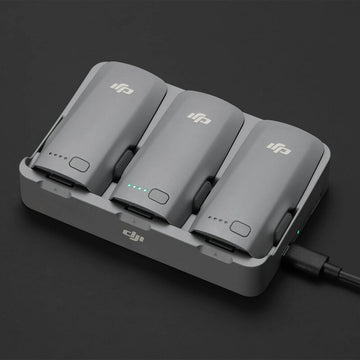 DJI Neo 2 Two-Way Charging Hub – DJI USA Online Store