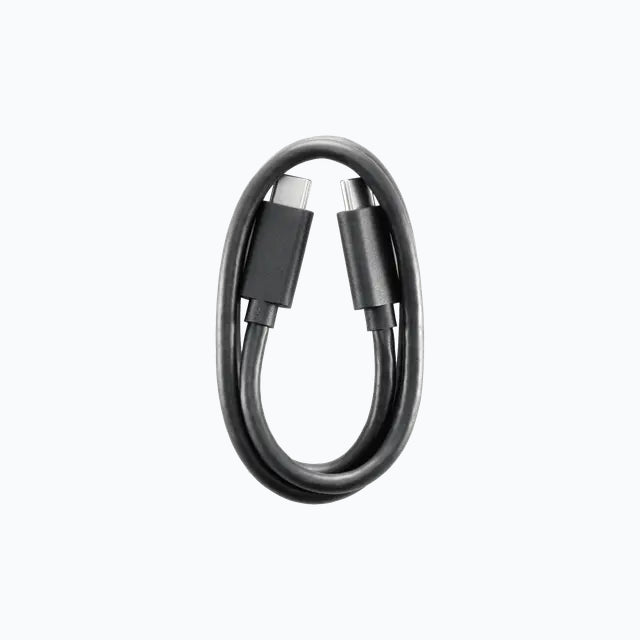 USB-C to USB-C PD Cable (USB 3.1)  × 1